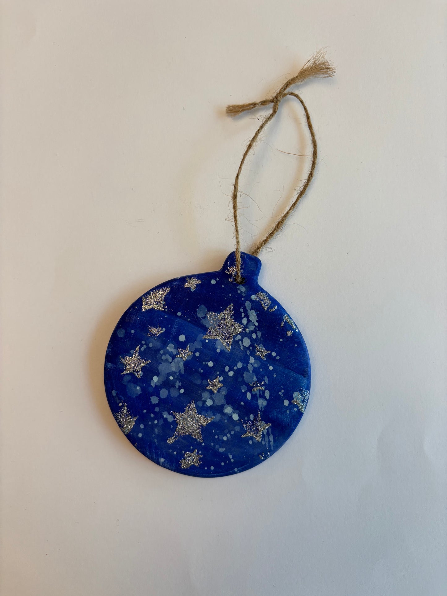 Blue starry nights flat ceramic bauble