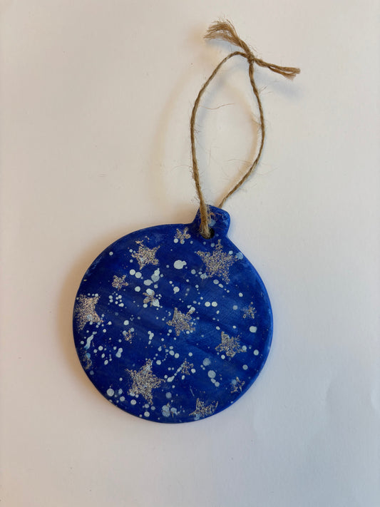 Blue starry nights flat ceramic bauble