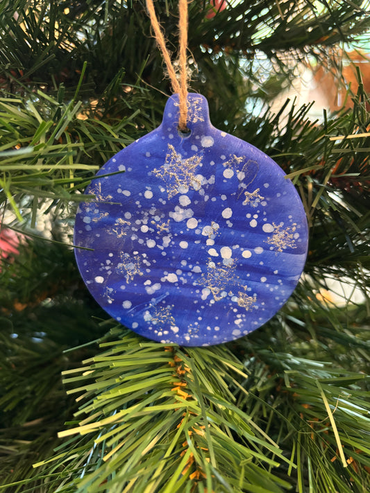 Blue starry nights flat ceramic bauble